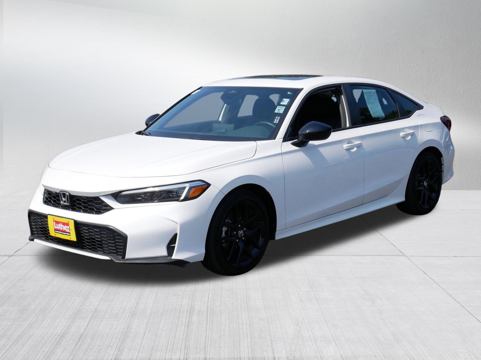 Used 2025 Honda Civic Sport image 3