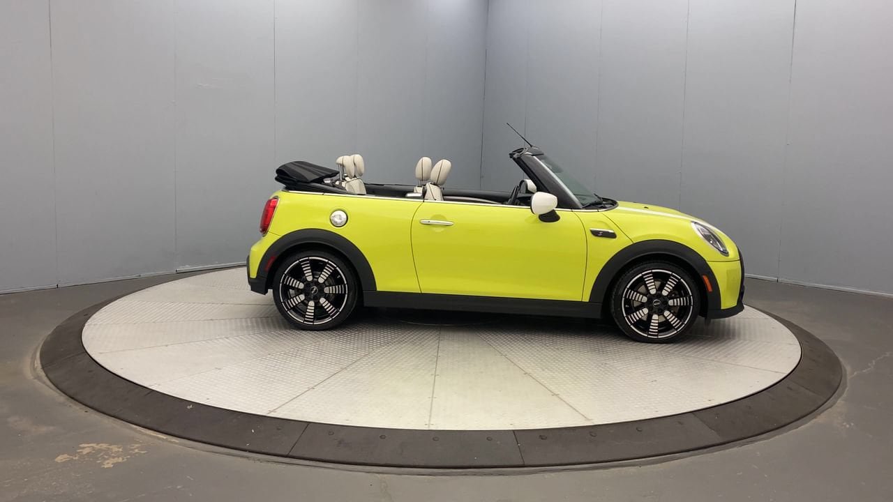 Used 2023 MINI Cooper S FWD image 6