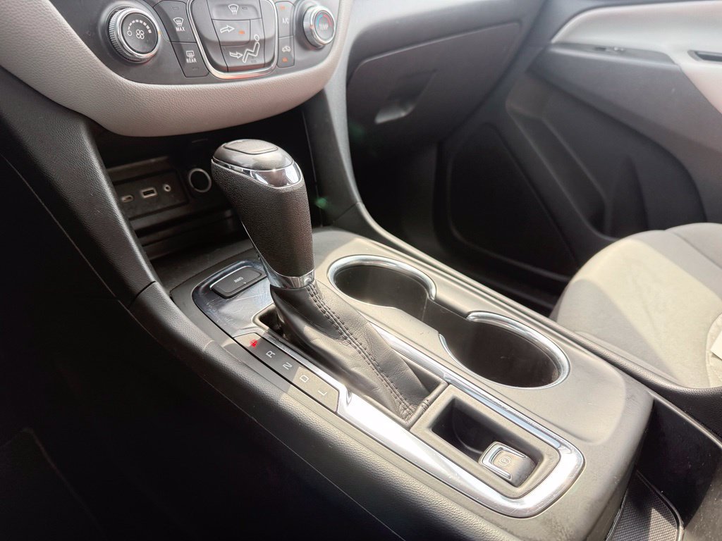 Used 2021 Chevrolet Equinox LT AWD/4WD image 19