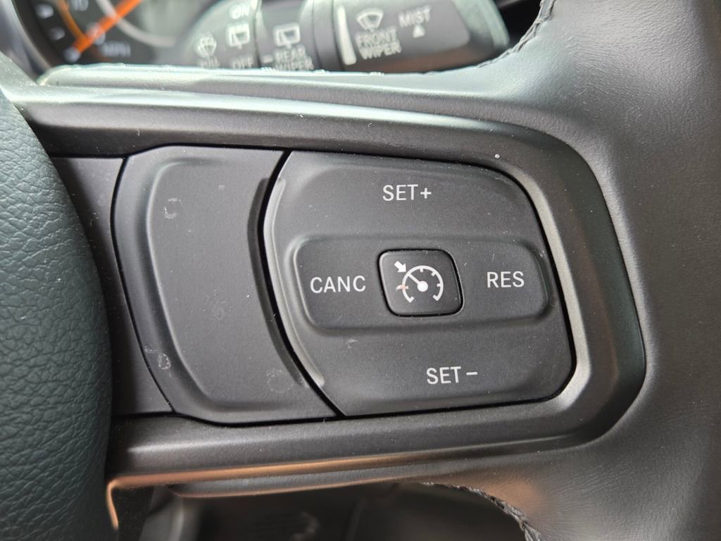 Used 2022 Jeep Wrangler Unlimited Sport AWD/4WD image 28