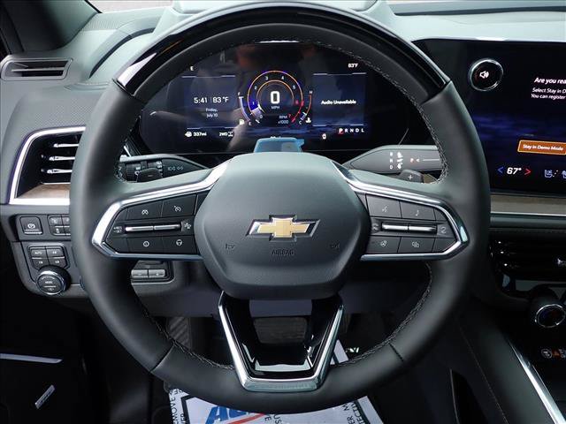New 2026 Chevrolet Suburban High Country AWD/4WD image 16