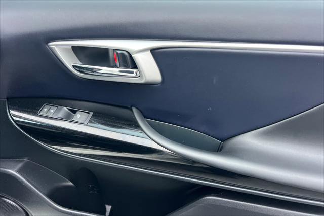 Certified 2018 Toyota Mirai image 18