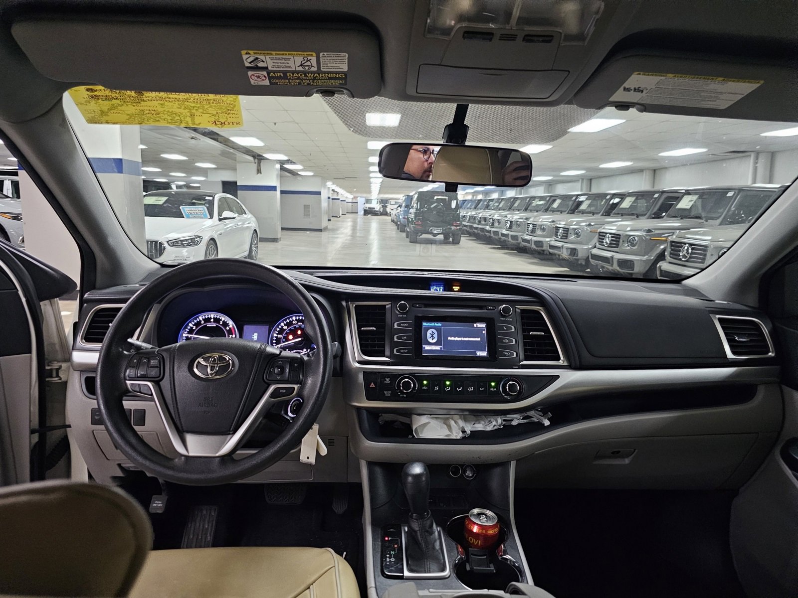 Used 2015 Toyota Highlander LE image 9