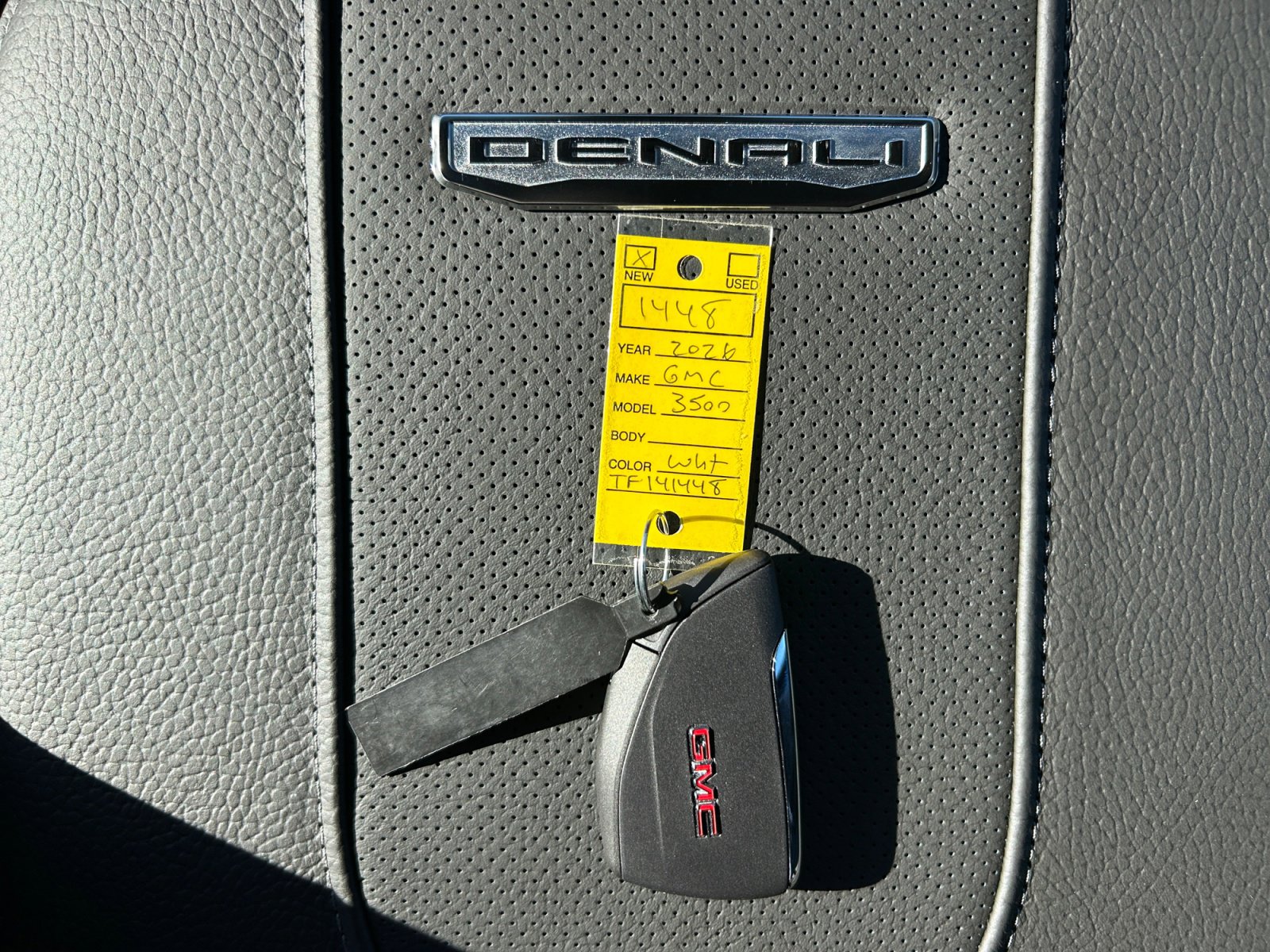 New 2026 GMC Sierra 3500 Denali w/ Denali Reserve Package image 32