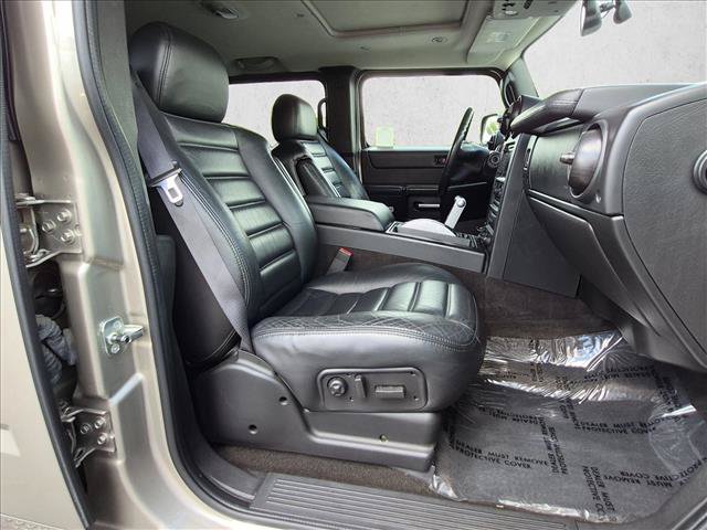Used 2005 HUMMER H2 w/ Preferred Equipment Group AWD/4WD image 20