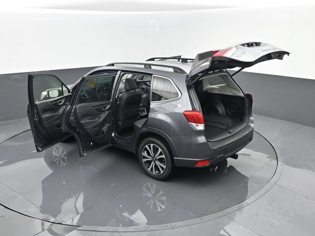 Used 2020 Subaru Forester Limited w/ Popular Package #3 AWD/4WD image 29