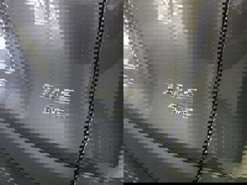 Used 2022 Toyota RAV4 XLE image 30