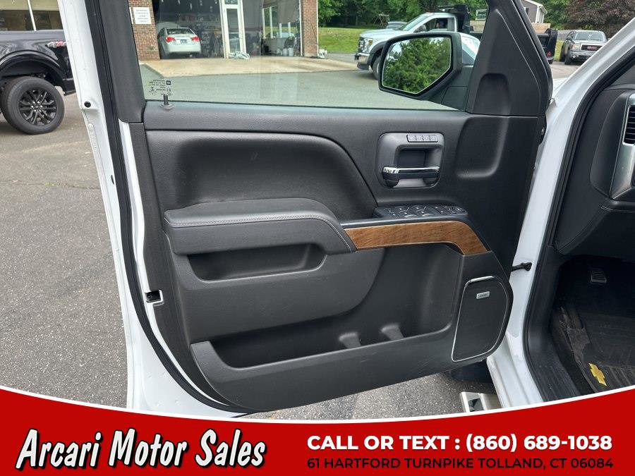 Used 2016 Chevrolet Silverado 1500 LTZ w/ LTZ Plus Package AWD/4WD image 18