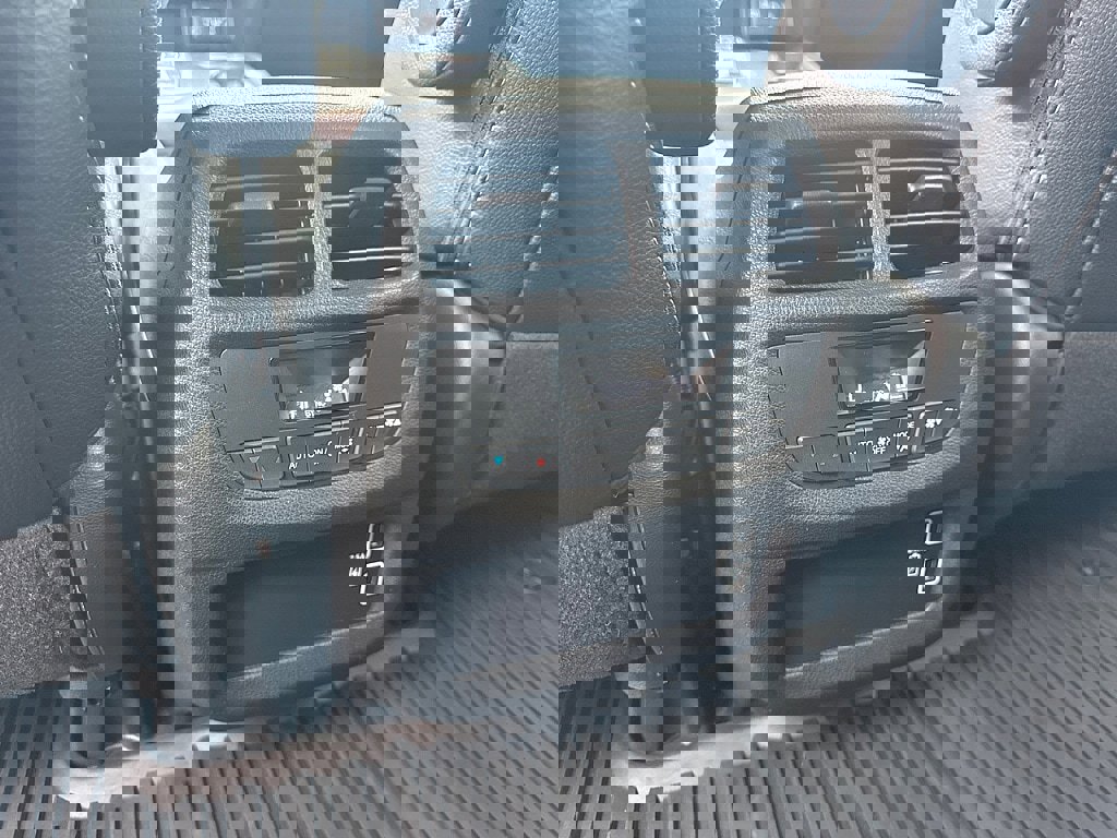 Used 2022 Honda Pilot Special Edition image 9