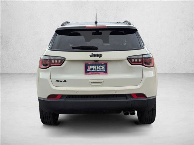 Used 2018 Jeep Compass Latitude AWD/4WD image 7