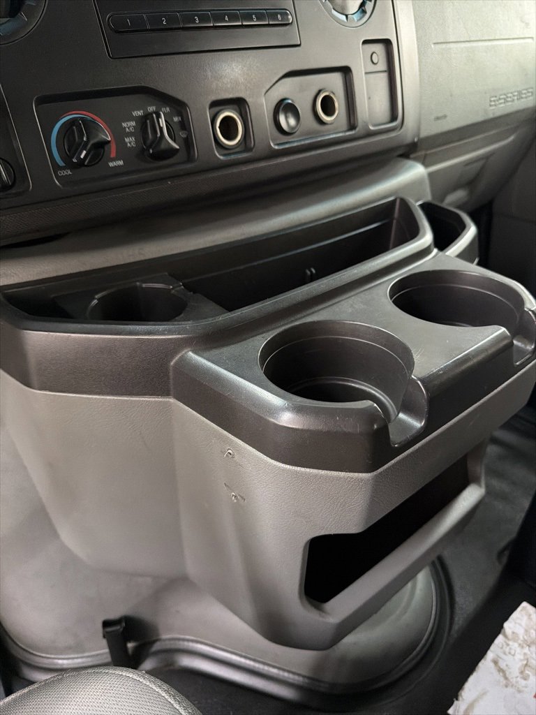 Used 2011 Ford E-350 and Econoline 350 XL w/ PWR Windows & Locks Group image 26