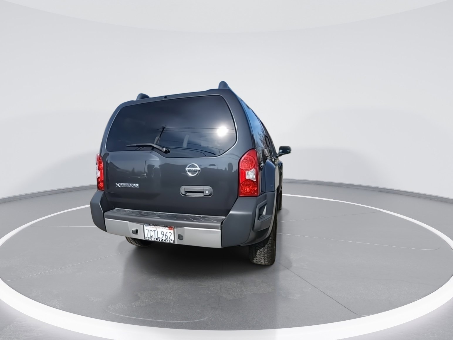 Used 2013 Nissan Xterra X image 5