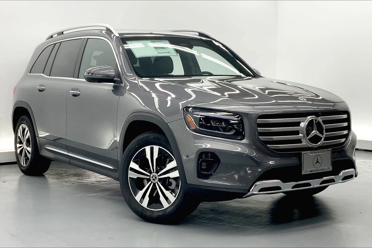 New 2026 Mercedes-Benz GLB 250 image 5