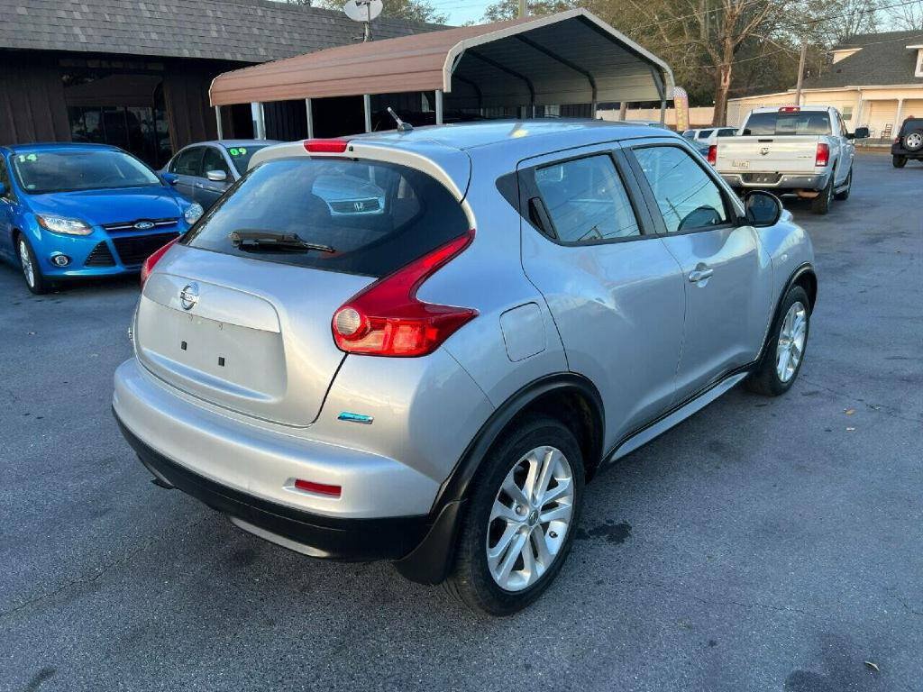 Used 2014 Nissan Juke S FWD image 14