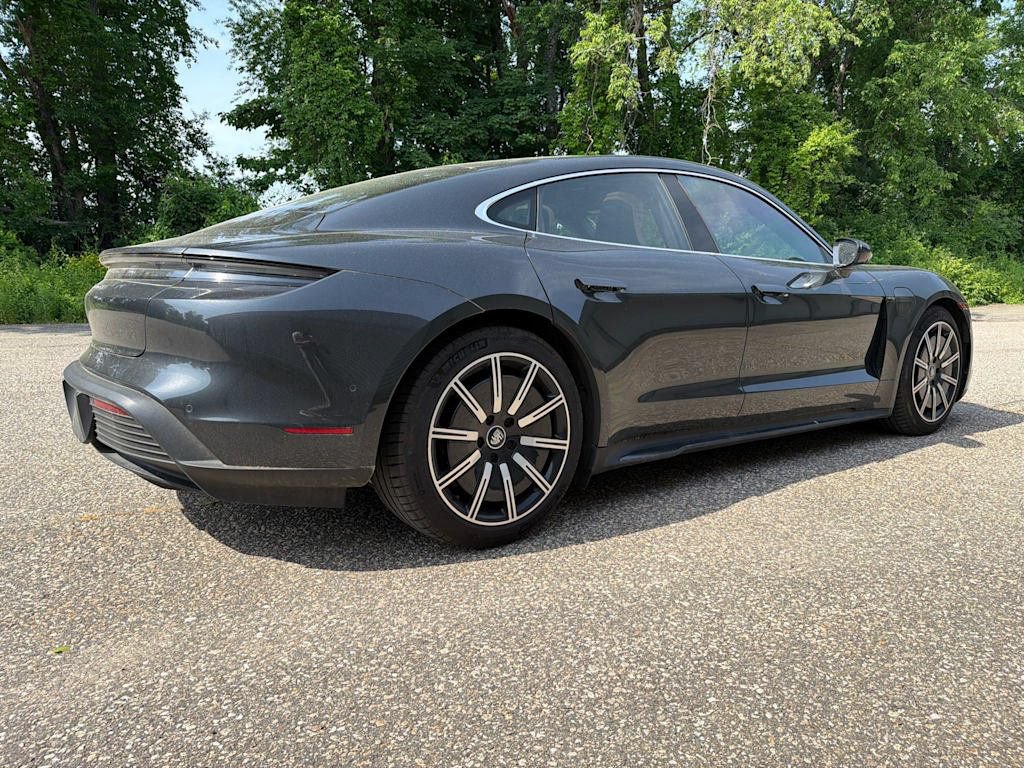 Certified 2024 Porsche Taycan 4S AWD/4WD image 5