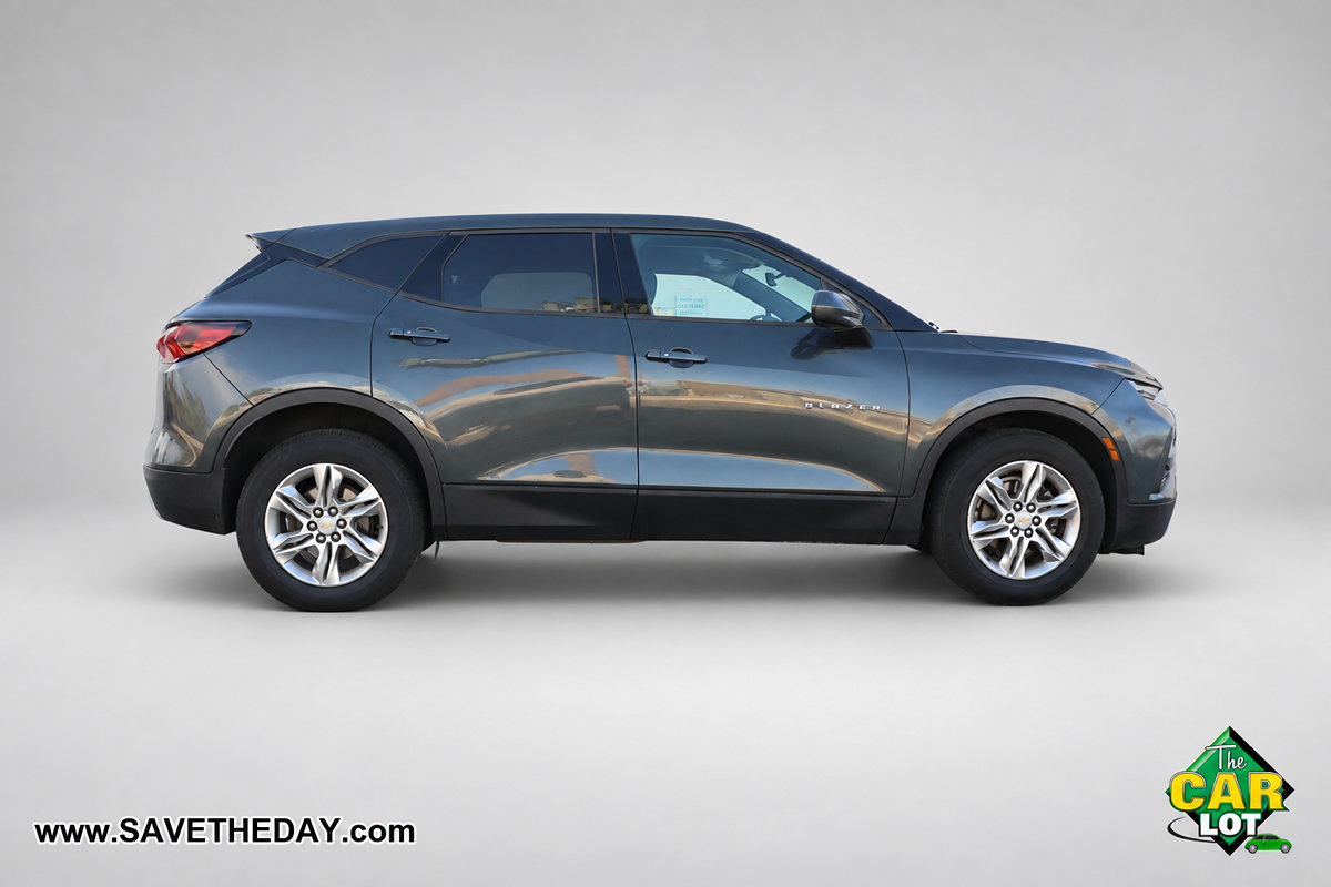 Used 2020 Chevrolet Blazer LT FWD image 9