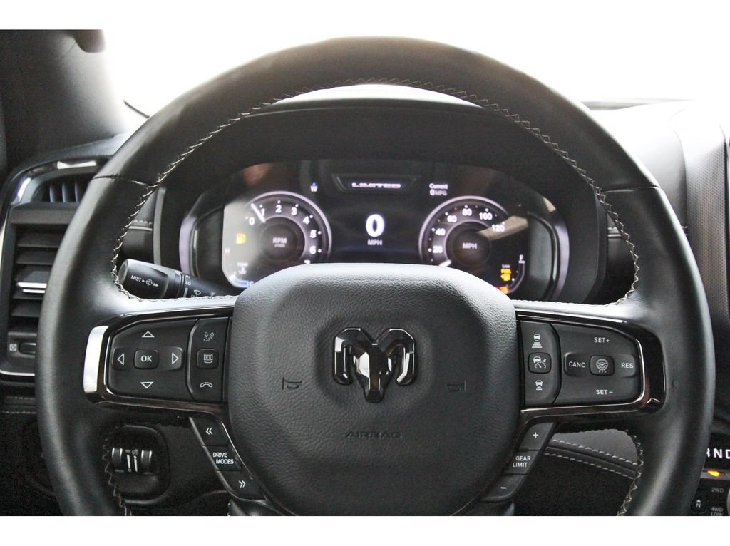 Used 2025 RAM 1500 Limited w/ Body Color Bumper Group AWD/4WD image 15