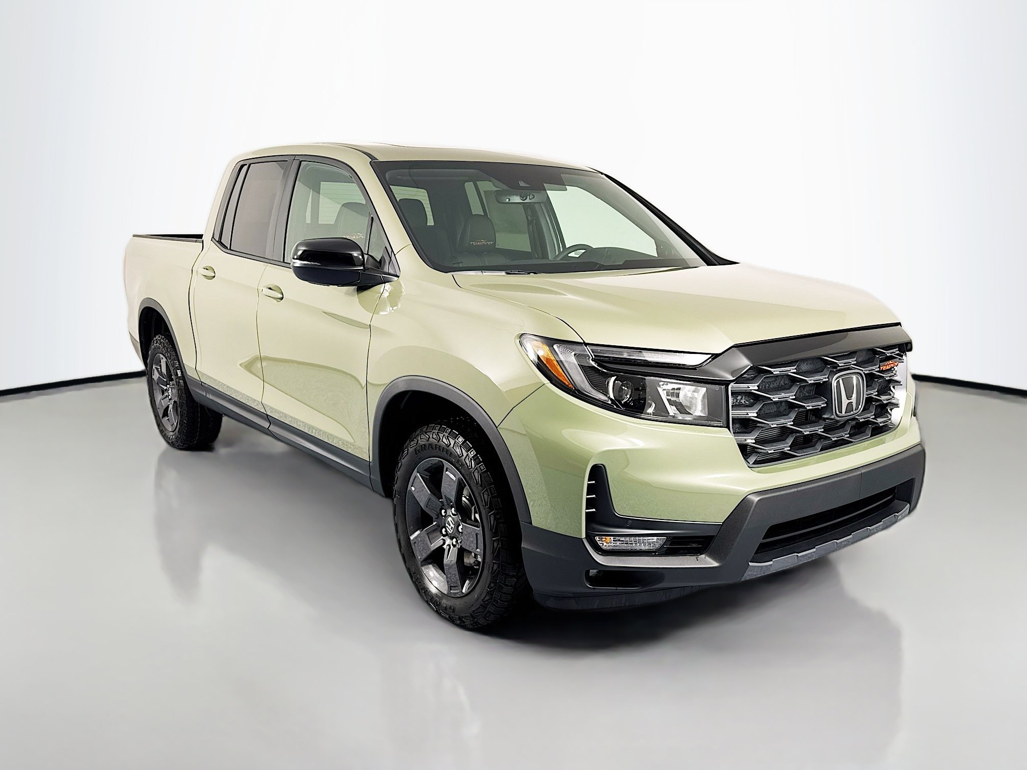 New 2026 Honda Ridgeline TrailSport image 3