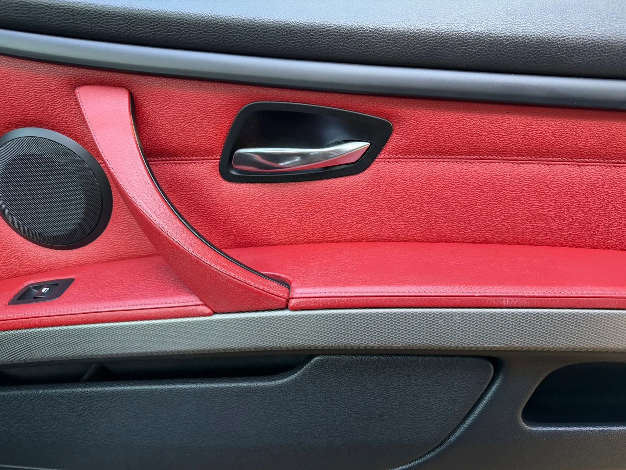 Used 2013 BMW 335is Convertible image 12