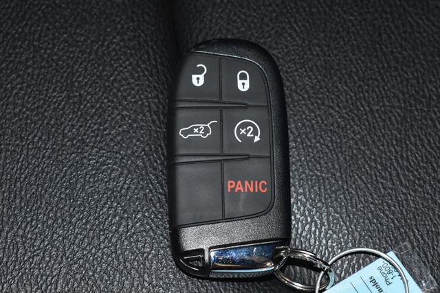 New 2026 Jeep Compass Limited image 21