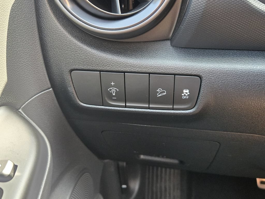Certified 2023 Hyundai Kona N Line FWD image 28