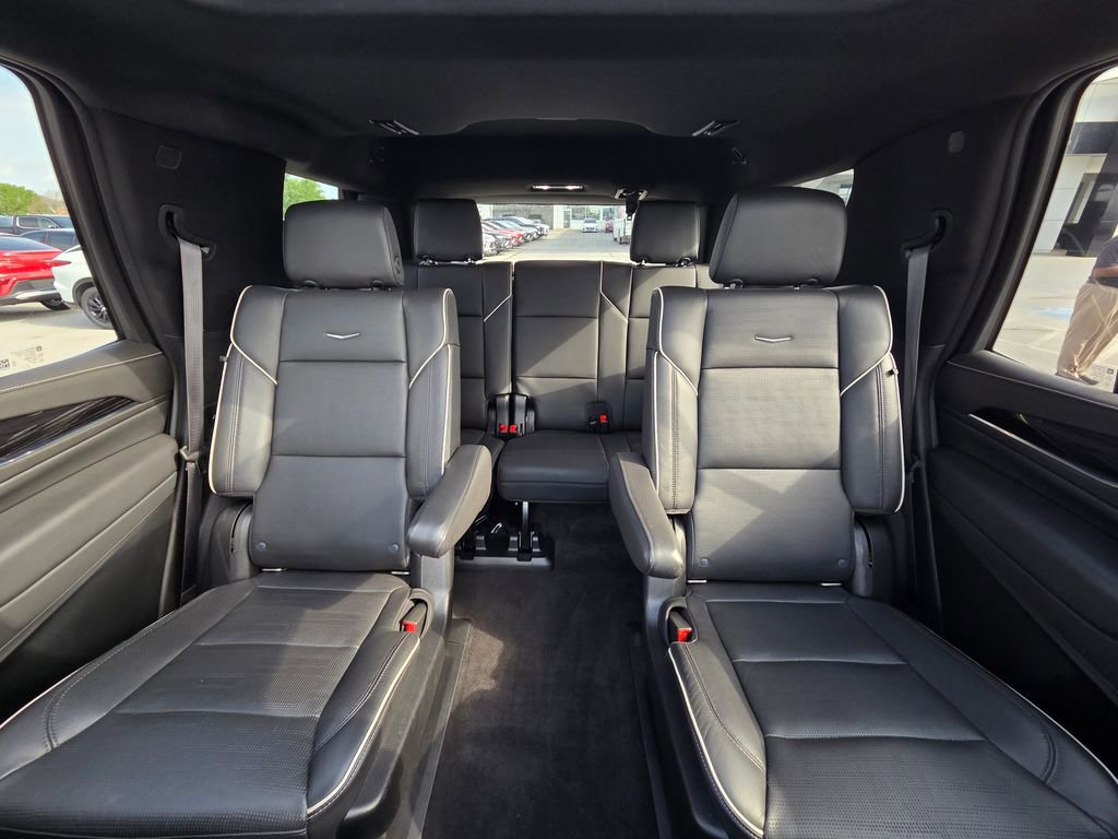 Used 2022 Cadillac Escalade Sport w/ Touring Package AWD/4WD image 30