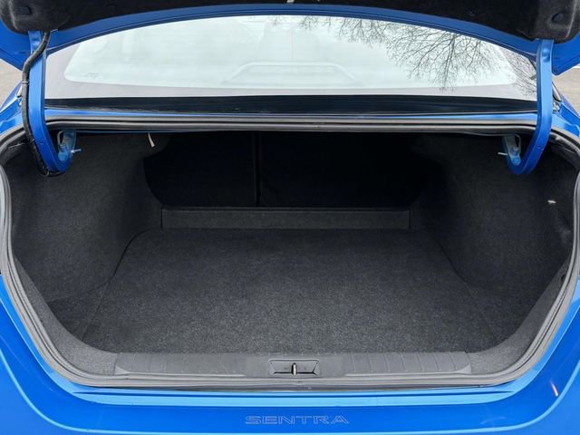 Used 2023 Nissan Sentra SR w/ SR Premium Package image 11