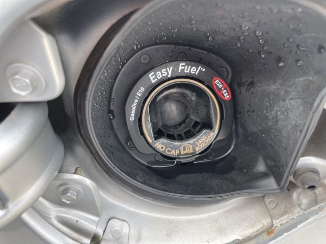 Used 2012 Ford Escape XLT image 7