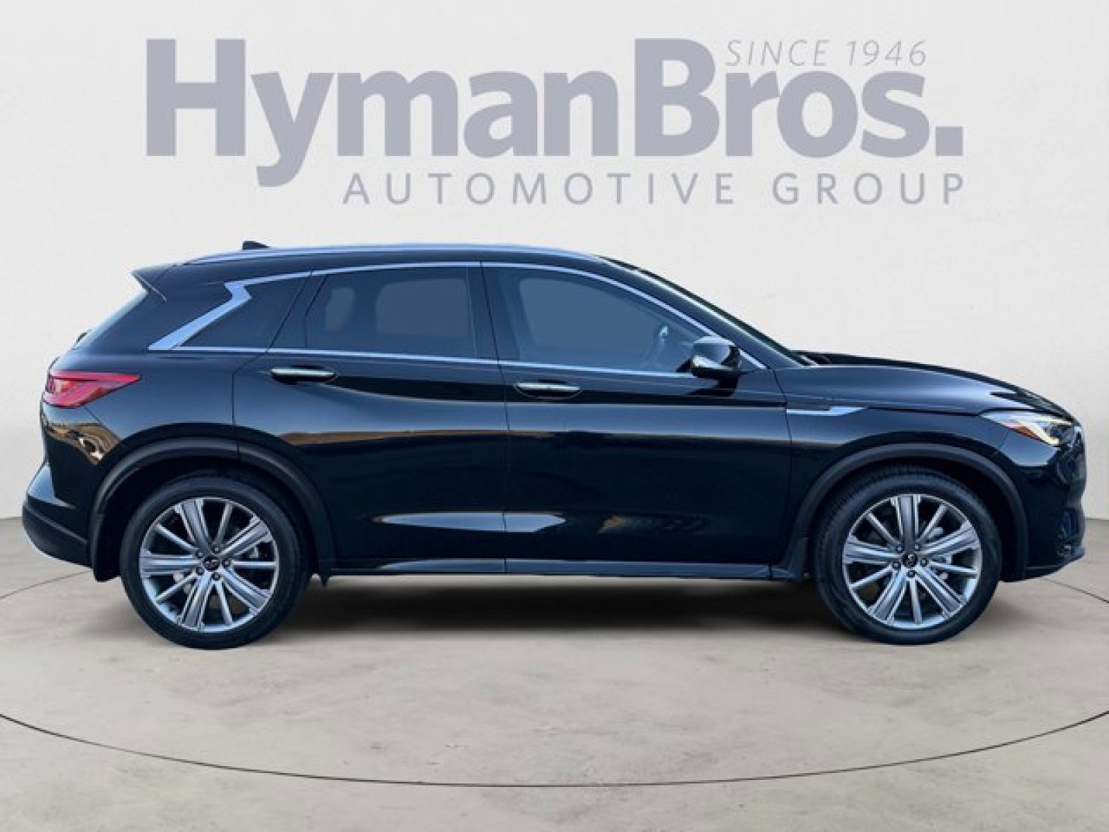 Certified 2023 INFINITI QX50 Sensory AWD/4WD image 2