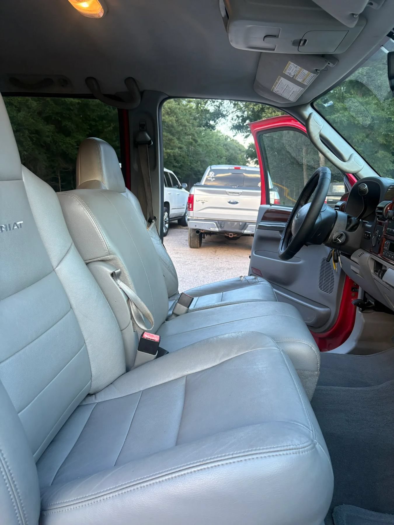 Used 2007 Ford F350 Lariat AWD/4WD image 15