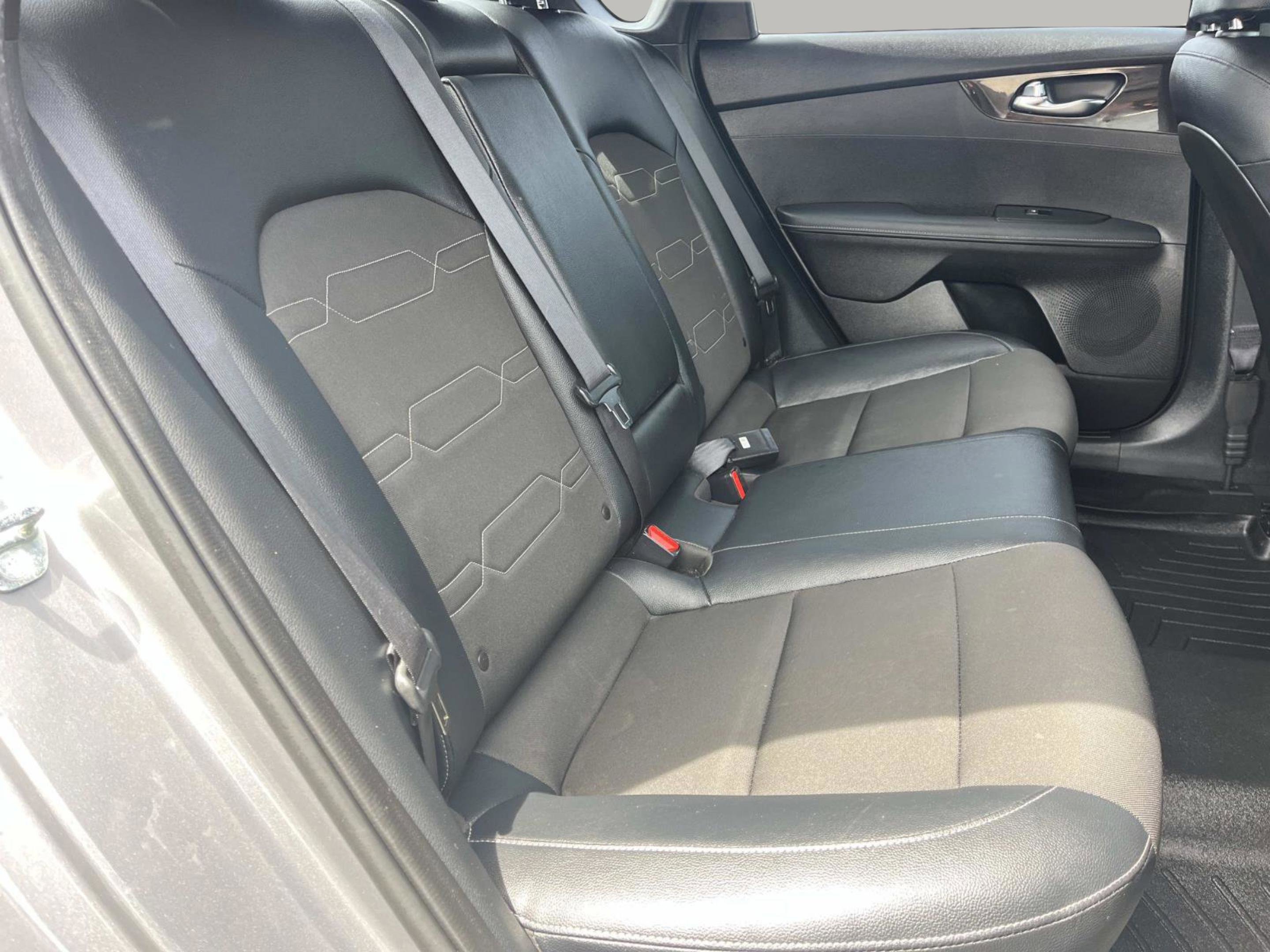 Used 2023 Kia Forte GT-Line FWD image 18
