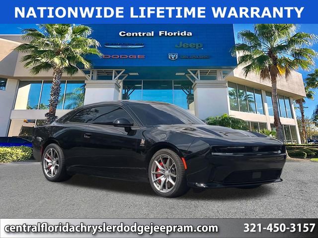 Used 2025 Dodge Charger Daytona Scat Pack w/ Track Pack AWD/4WD image 1