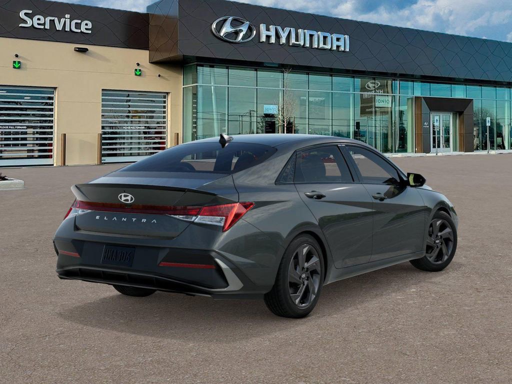 New 2026 Hyundai Elantra Sport FWD image 4