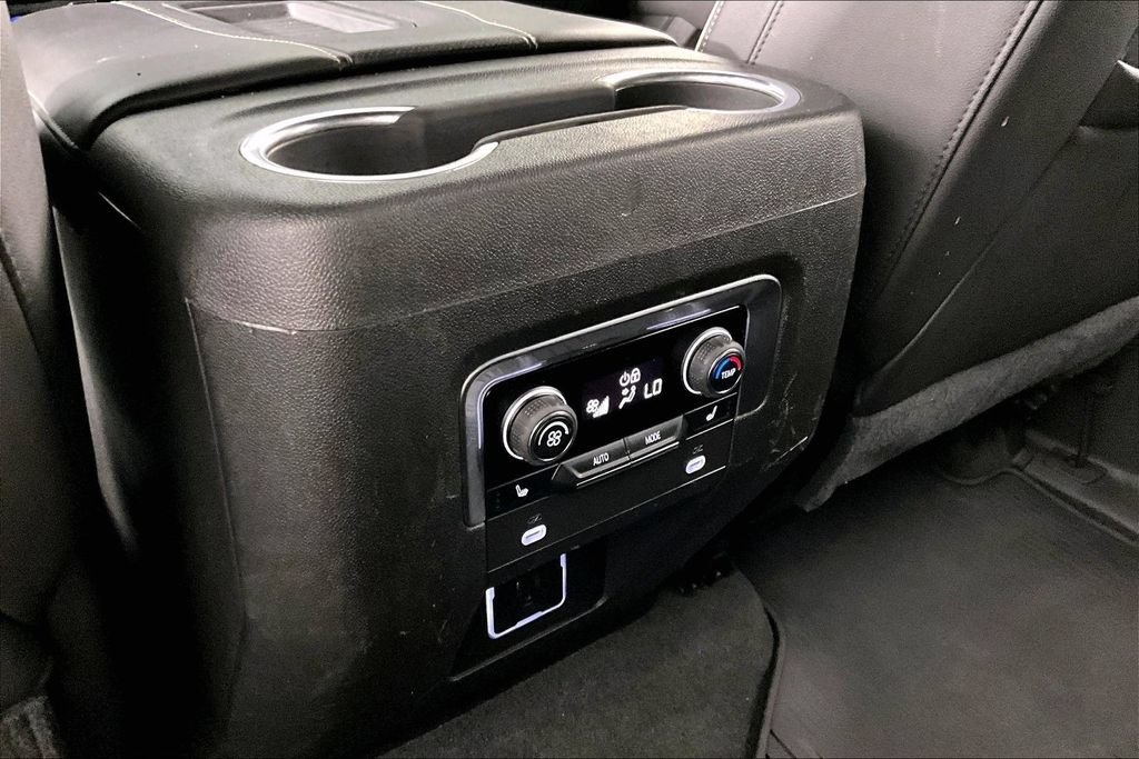 Certified 2021 Chevrolet Tahoe Premier w/ Premium Package AWD/4WD image 9