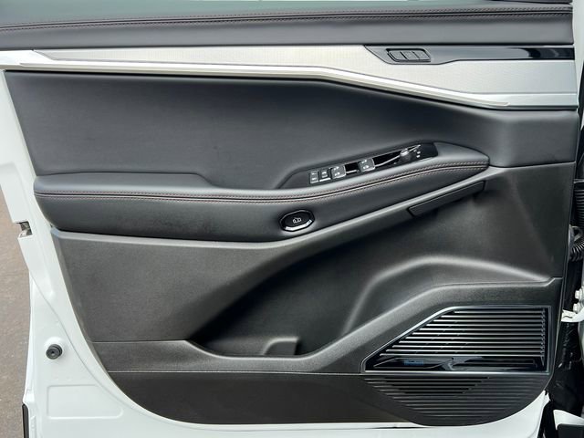 Used 2024 Jeep Wagoneer Launch Edition image 16