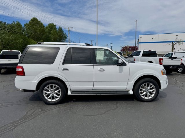 Used 2017 Ford Expedition Limited AWD/4WD image 3