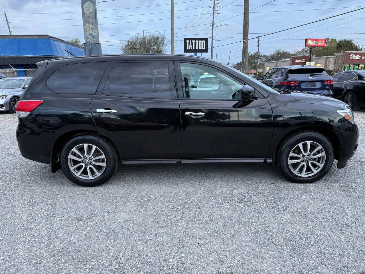 Used 2014 Nissan Pathfinder S image 6