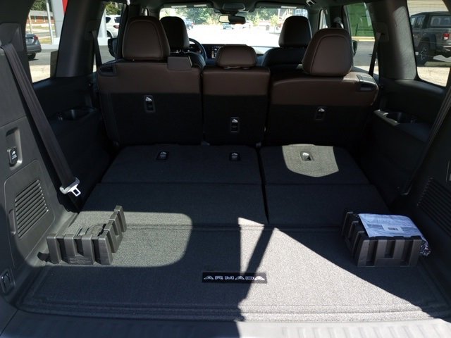 New 2026 Nissan Armada SL w/ Convenience Package image 15