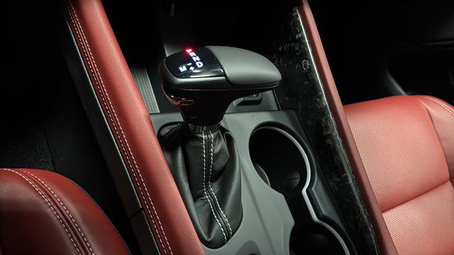 New 2026 Dodge Durango SRT Hellcat w/ Premium Group AWD/4WD image 19