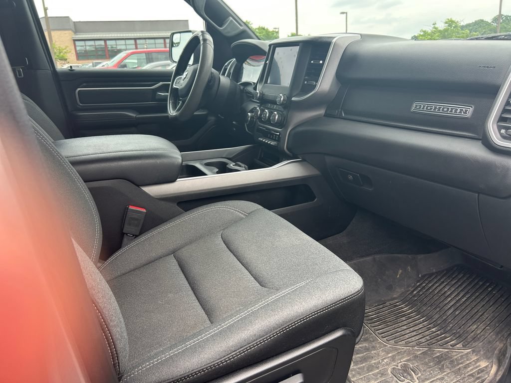 Used 2022 RAM 1500 Big Horn w/ Night Edition AWD/4WD image 30