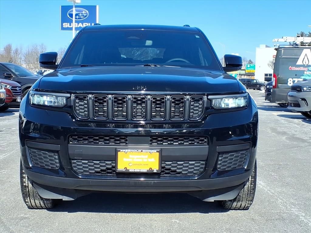 Used 2024 Jeep Grand Cherokee L Altitude image 2