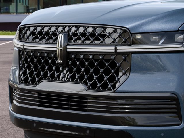 New 2027 Lincoln Navigator L Reserve w/ Jet Appearance Package RWD image 17