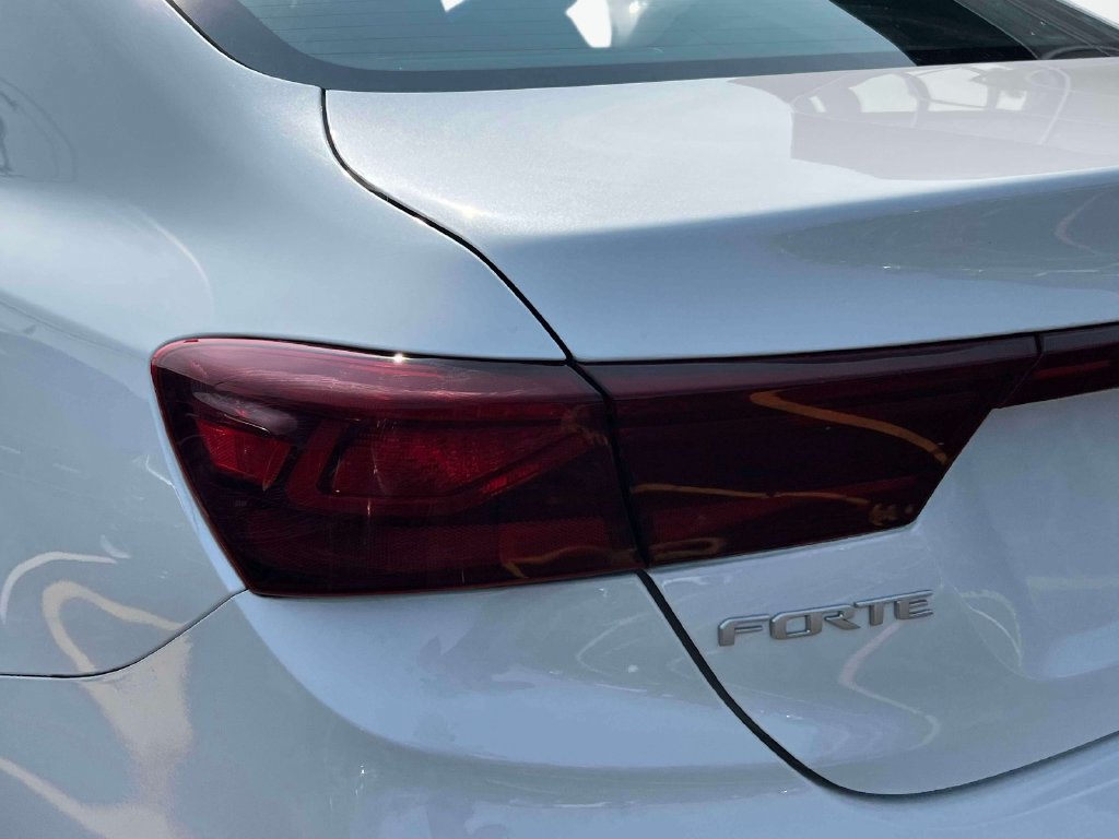 Certified 2023 Kia Forte LXS FWD image 10