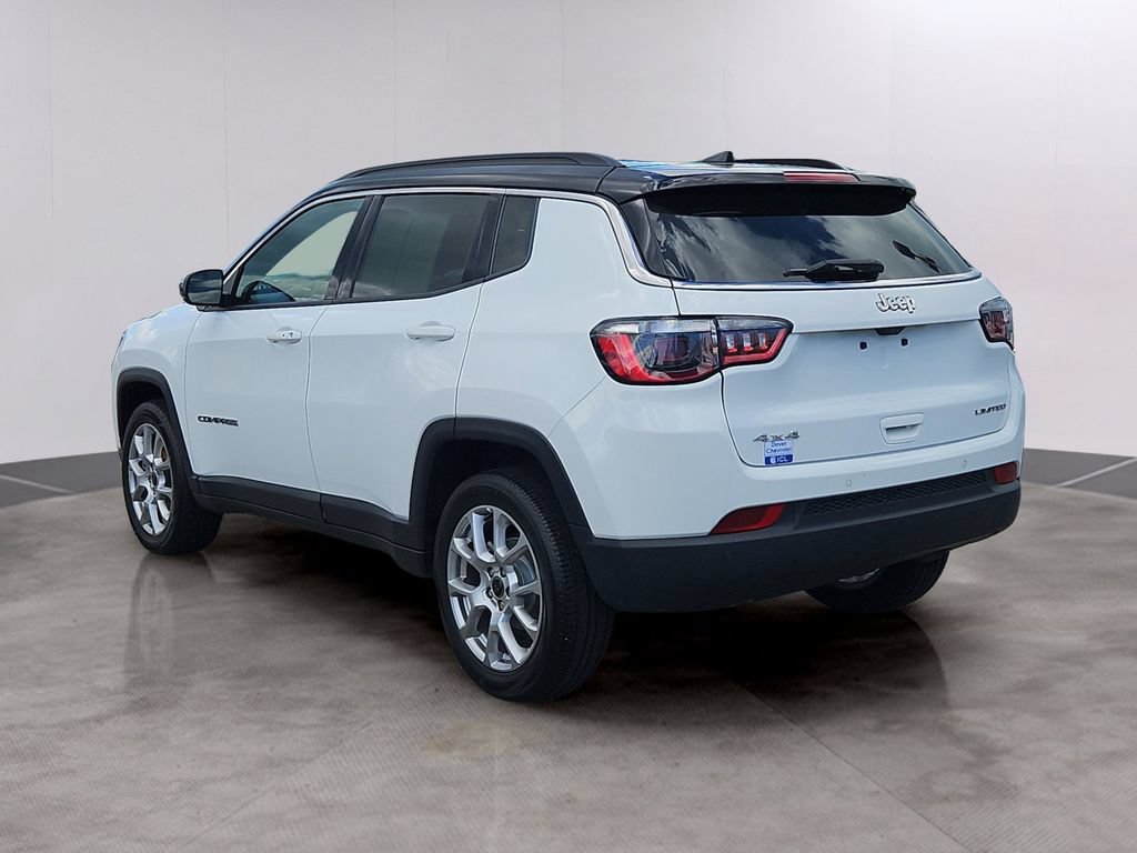 Used 2025 Jeep Compass Limited AWD/4WD image 6