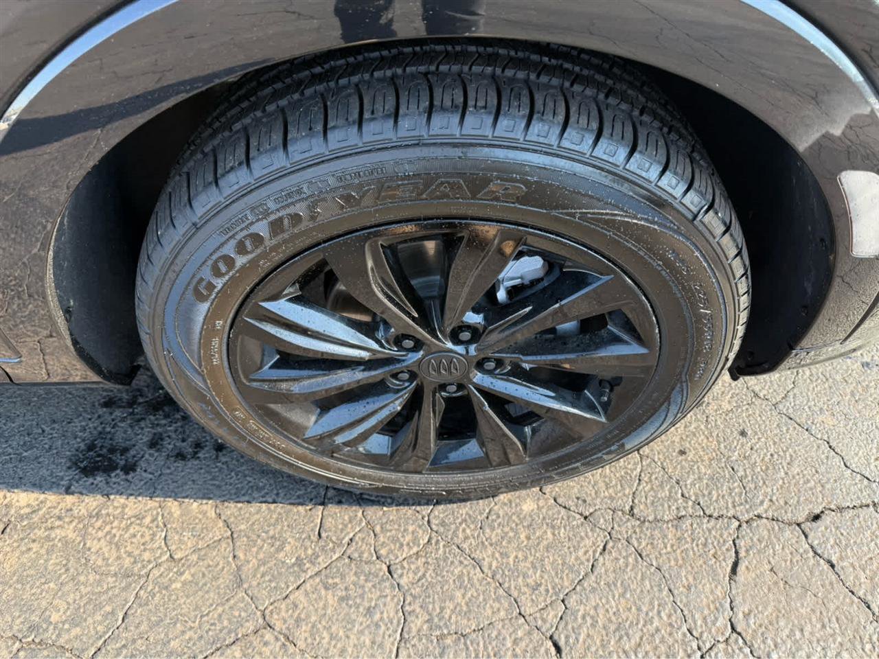 Used 2026 Buick Envista Sport Touring w/ Convenience II Package image 10