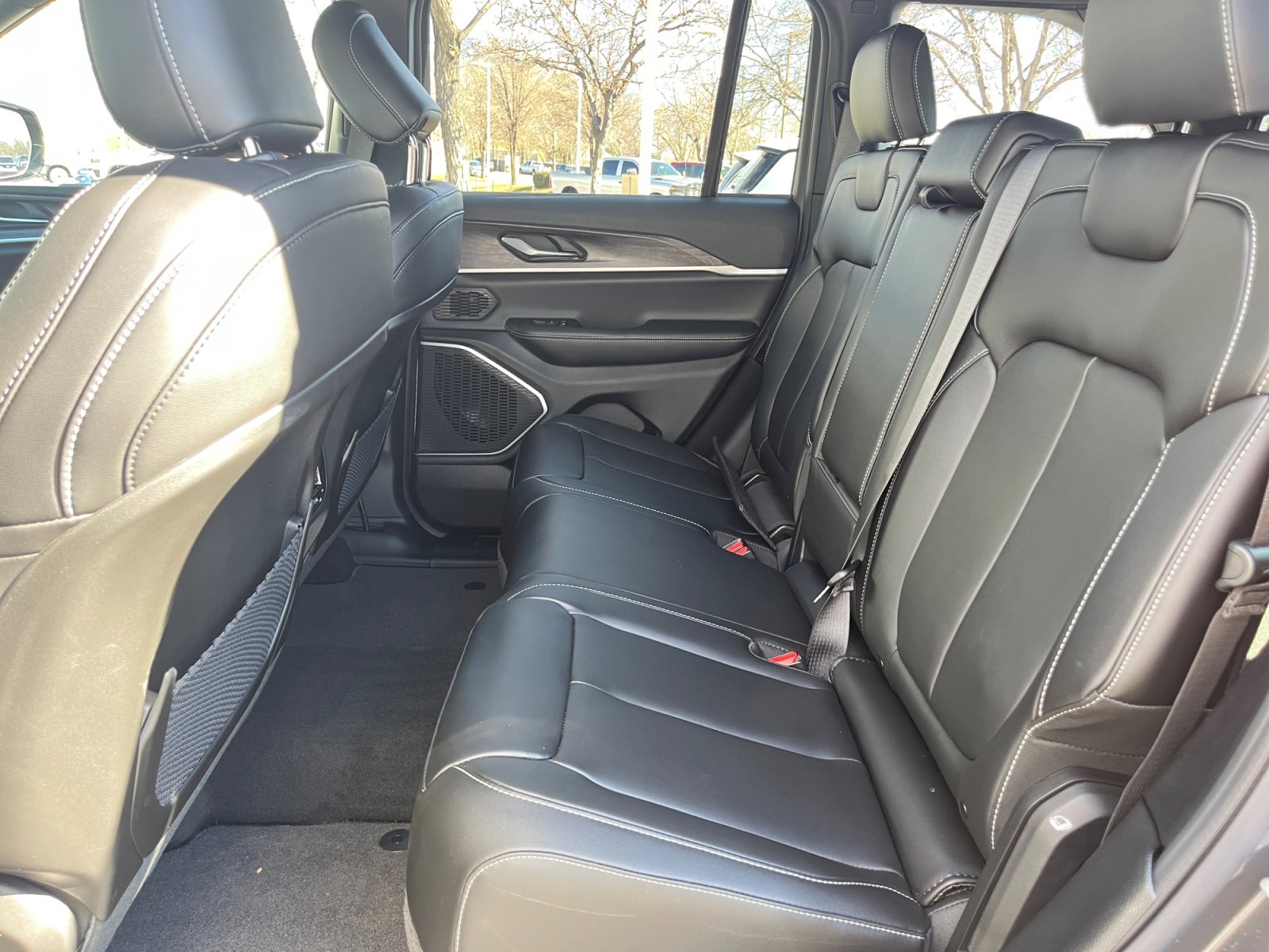 New 2026 Jeep Grand Cherokee Limited image 26