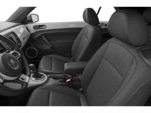 Used 2019 Volkswagen Beetle 2.0T S FWD image 9