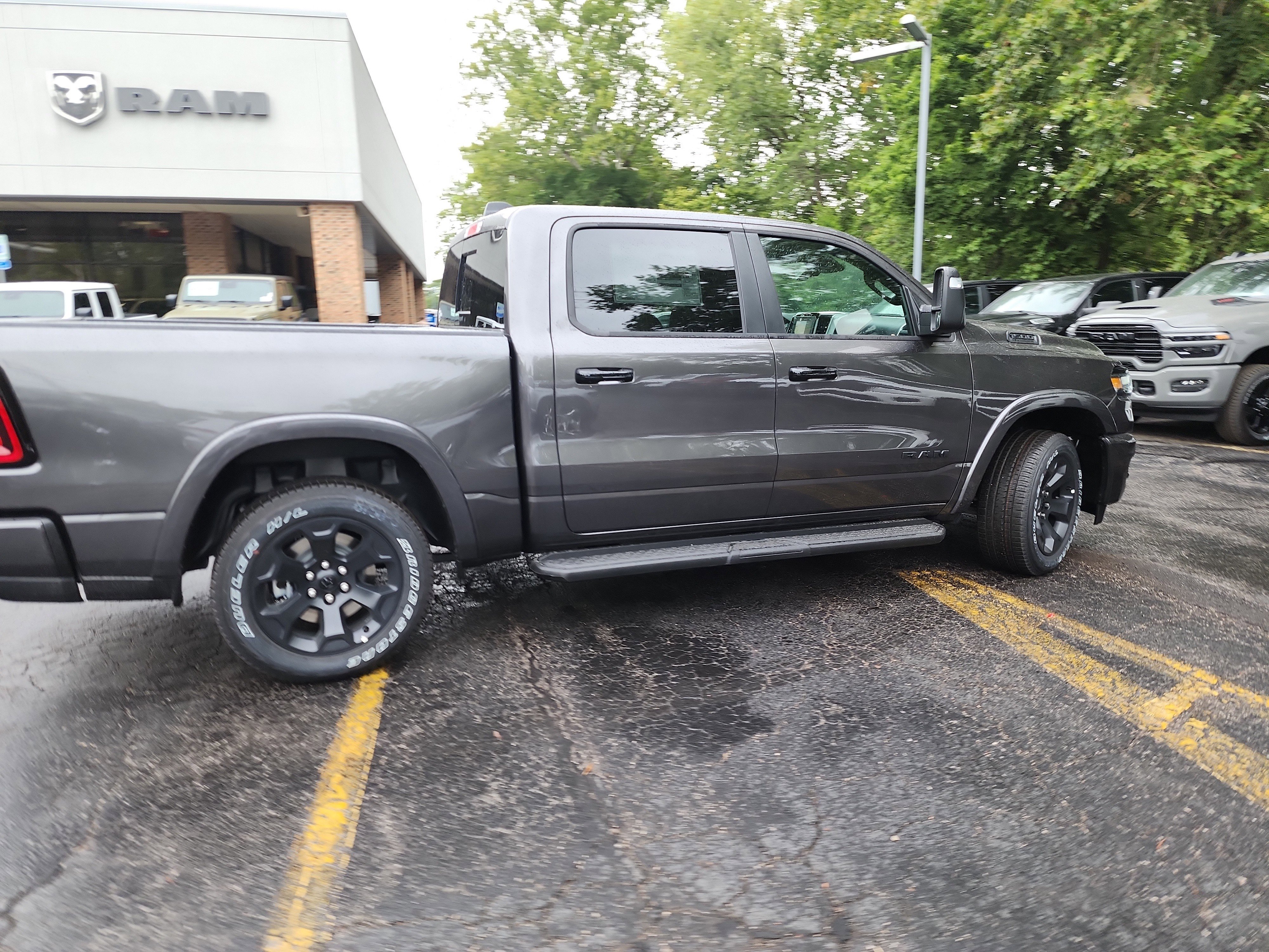 New 2026 RAM 1500 Big Horn AWD/4WD image 24