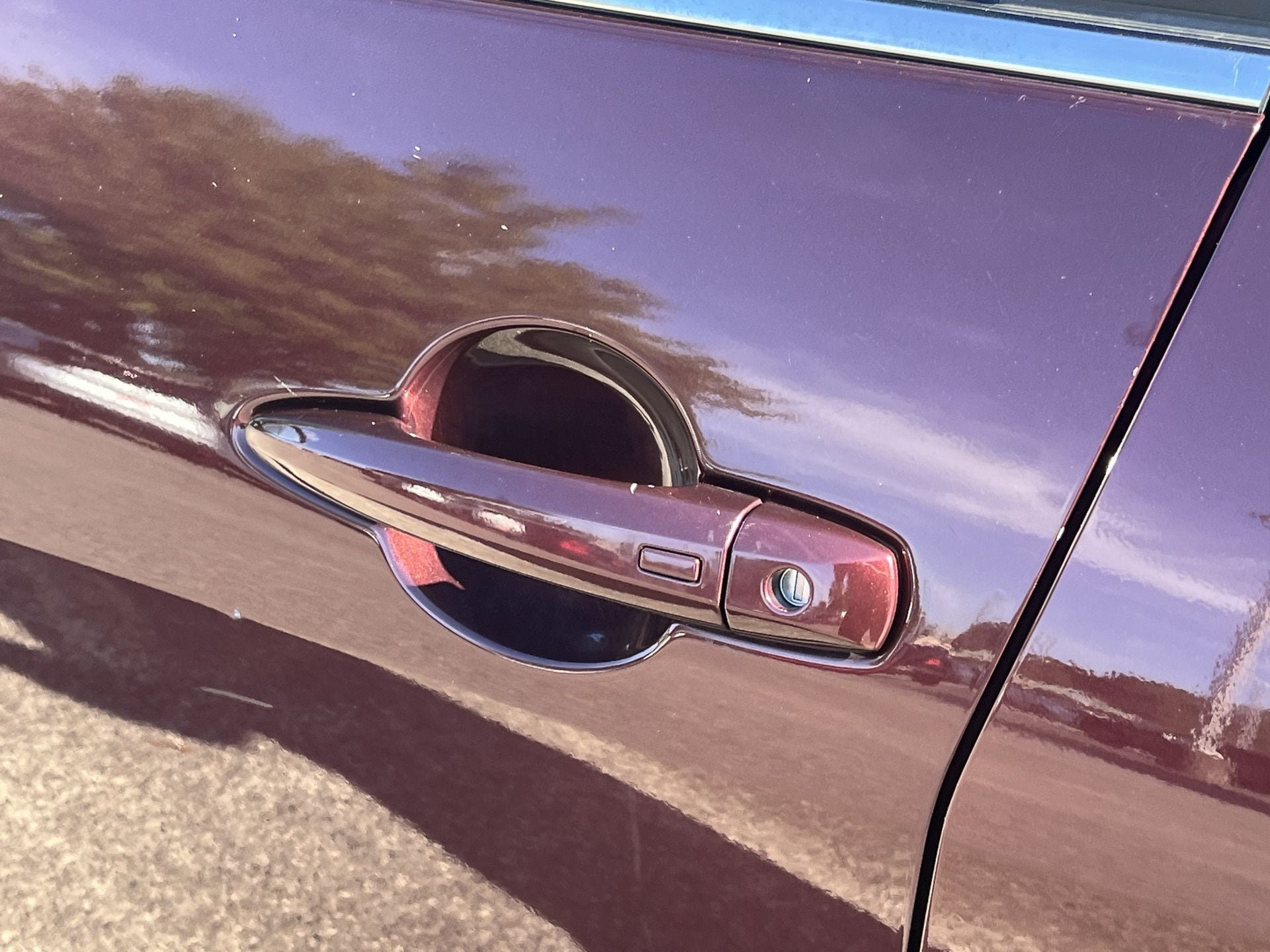 Used 2024 Nissan Sentra SV FWD image 28