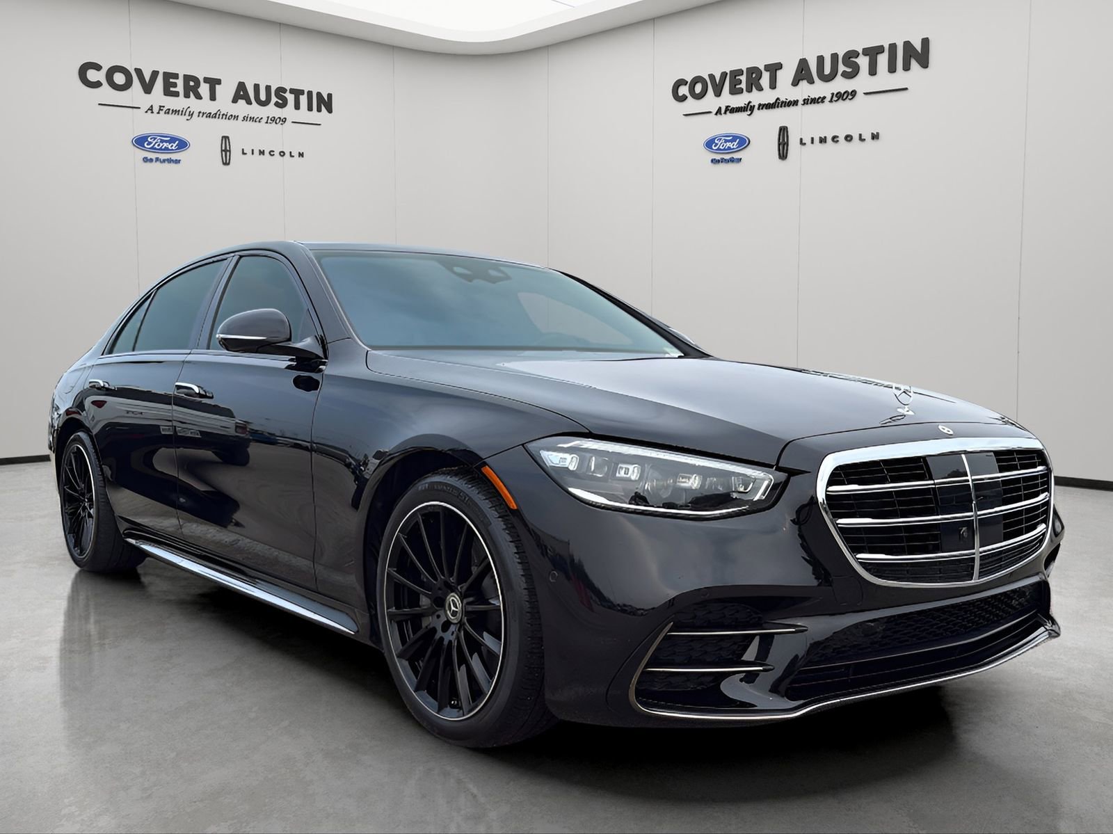 Used 2023 Mercedes-Benz S 500 4MATIC w/ AMG Line image 36